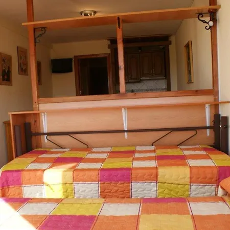 Daire Estudio 4 Con Terraza, Vistas Y Garaje Edif Bulgaria *